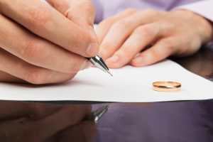 Is it Better to File for Divorce First in New Jersey?