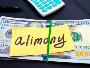 The Advantages and Disadvantages of Settling Alimony Cases with Lump-Sum Payments in Little Falls, NJ