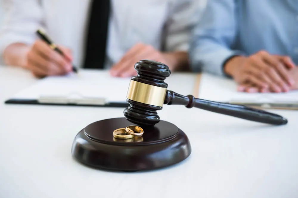 Choosing Strategic Divorce to Navigate Legal and Financial Challenges in Passaic County NJ